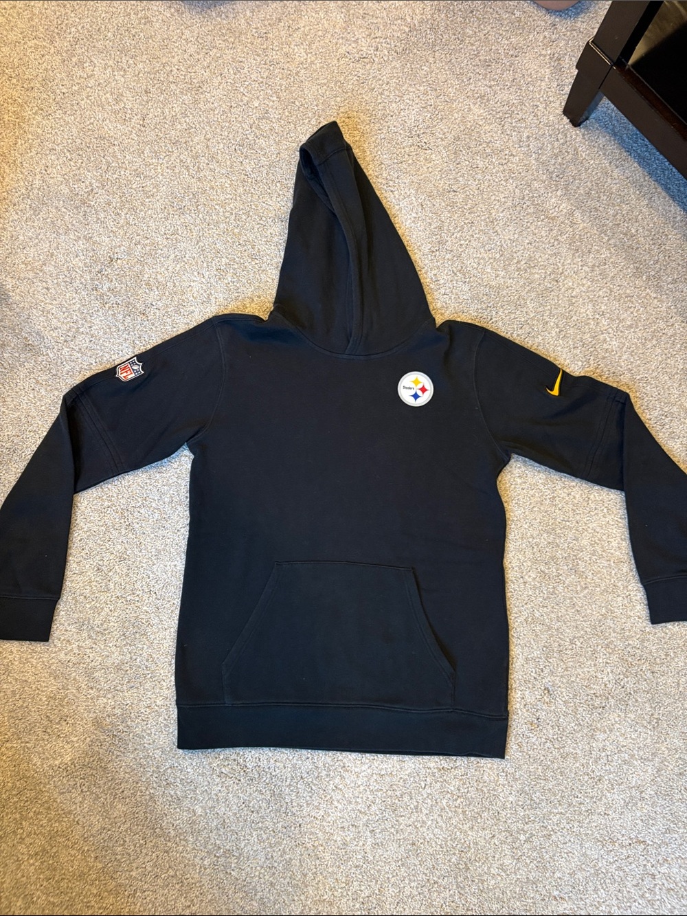 Nike NFL Pittsburgh Steelers Hoodie Boys Size XL 18/20